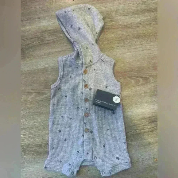 NWT SIZE 0-3 Months Boy - Picture 1 of 4